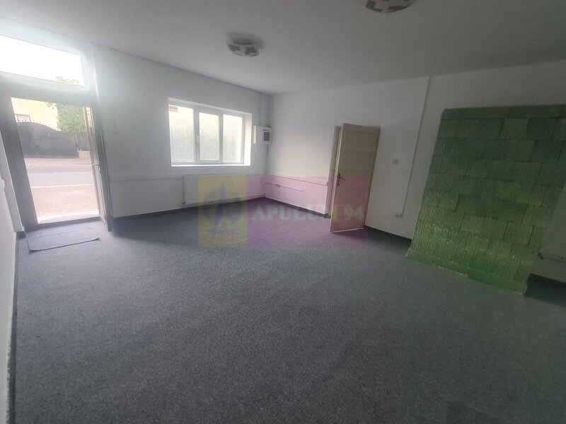 Casa de vanzare in Campina (spatiu comercial) - Zona Lidl